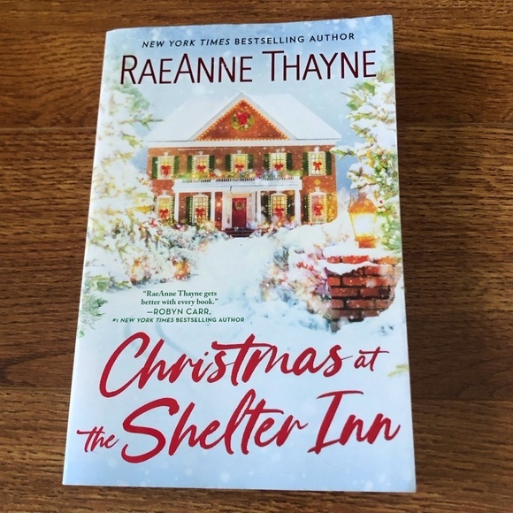 Christmas at the Shelter Inn by: RaeAnne Thayne paperback book - Picture 1 of 9